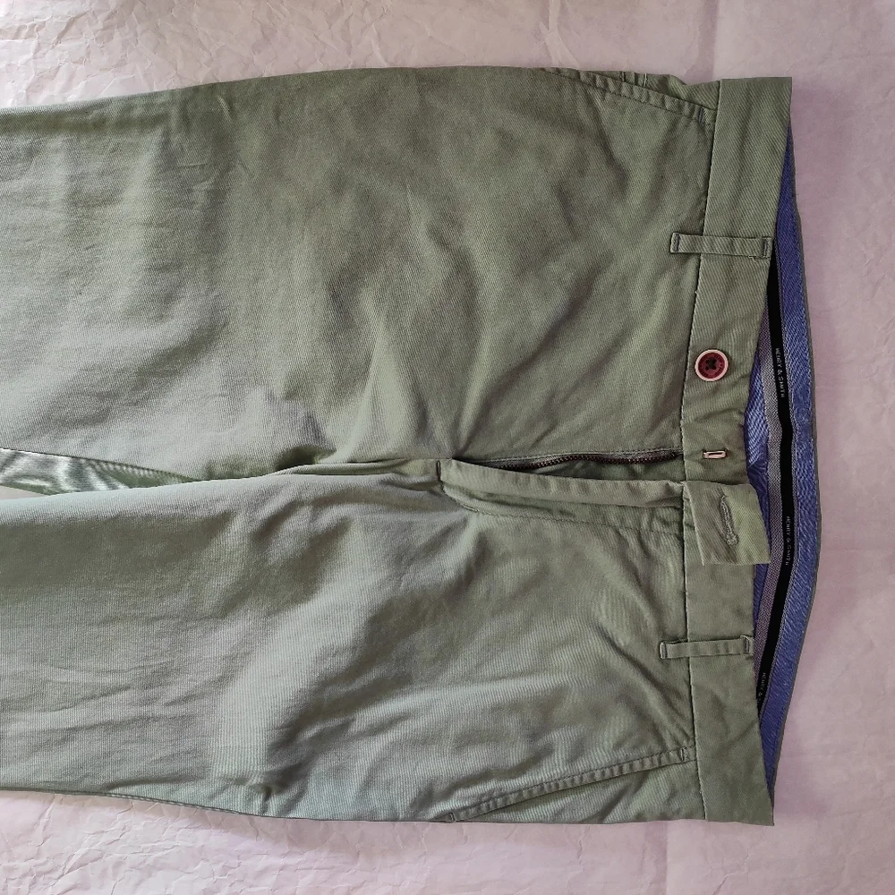 Benedict Chinos - Picture 4 of 9